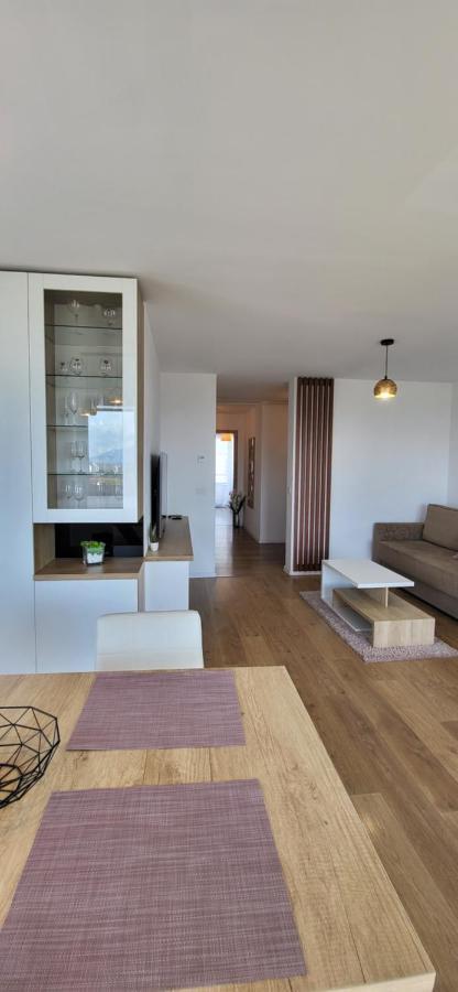 Luxury Panorama Apartament,Coresi ブラショフ エクステリア 写真